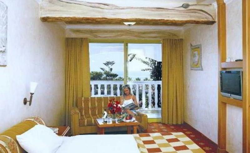 Hotel Defne Ana